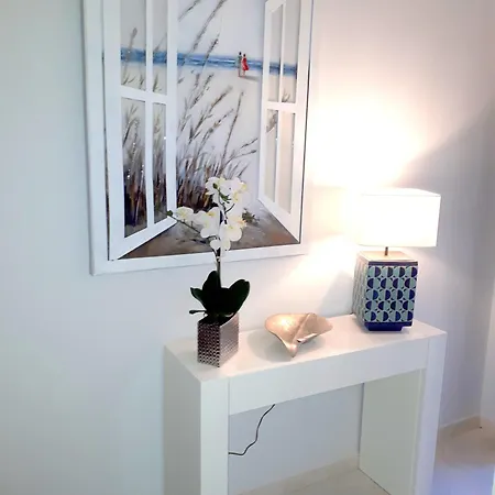 Apartment Mica