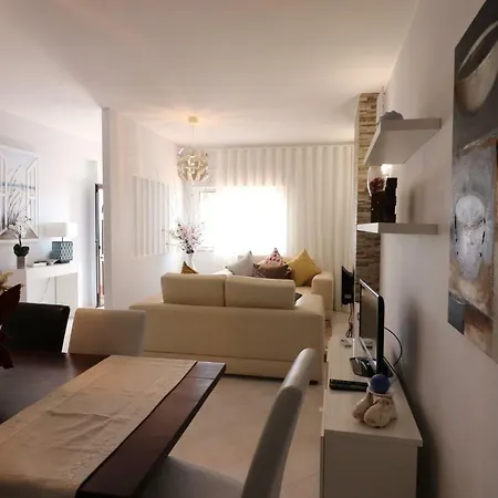 Apartment Mica